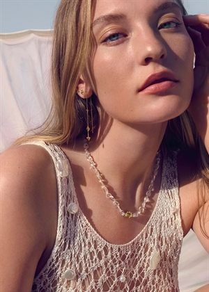 Bonadea necklace Forgyldt Maanesten 